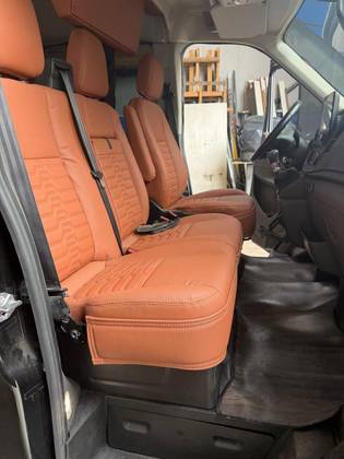 FORD TRANSIT 2.0 ECOBLUE DIESEL MINIBUS 15+1 410L MANUAL FORD TRANSIT 2.0 ECOBLUE DIESEL MINIBUS 15+1 410L MANUAL